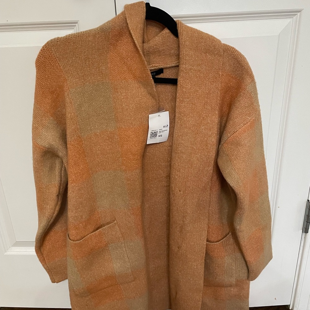 Forever 21 Peach Plaid Cardigan Sweater - Picture 7 of 8